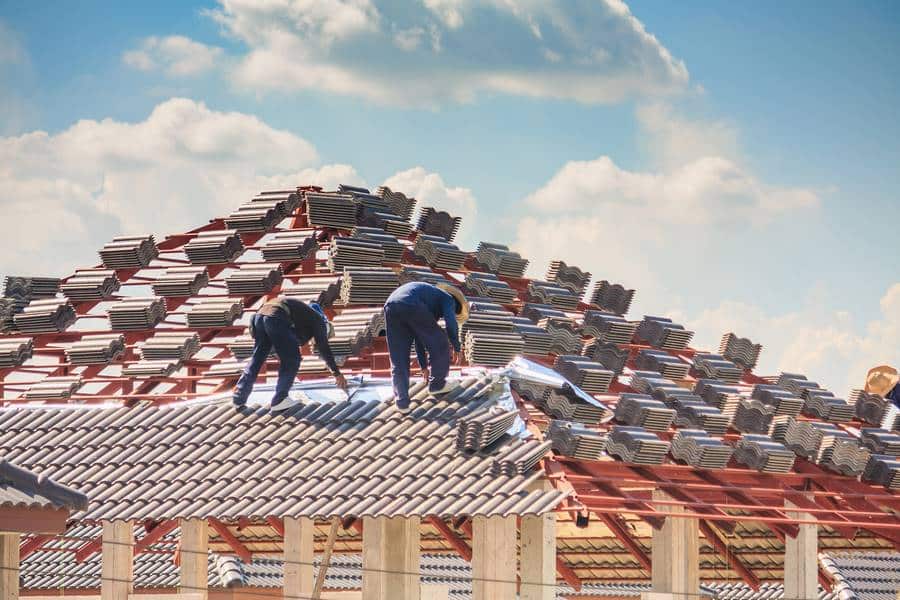 Dachdecker in der Nähe von Duisburg